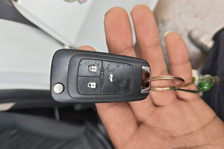 Used Chevrolet Cavalier 2019 320 Automatic Enjoyment with Sunroof Vehicle Key