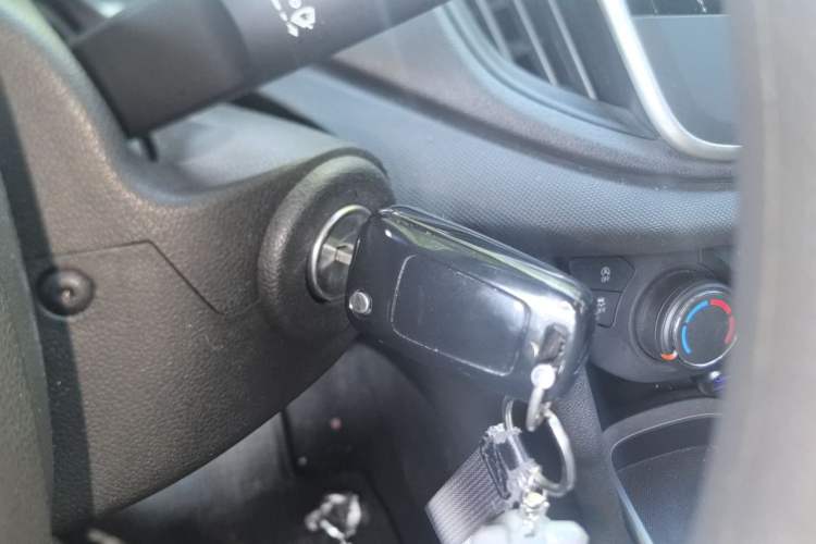 Used Chevrolet Cavalier 2019 320 Automatic Enjoyment with Sunroof Vehicle Key