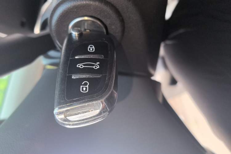 Used Chevrolet Cavalier 2019 320 Automatic Xinyue Edition Vehicle Key