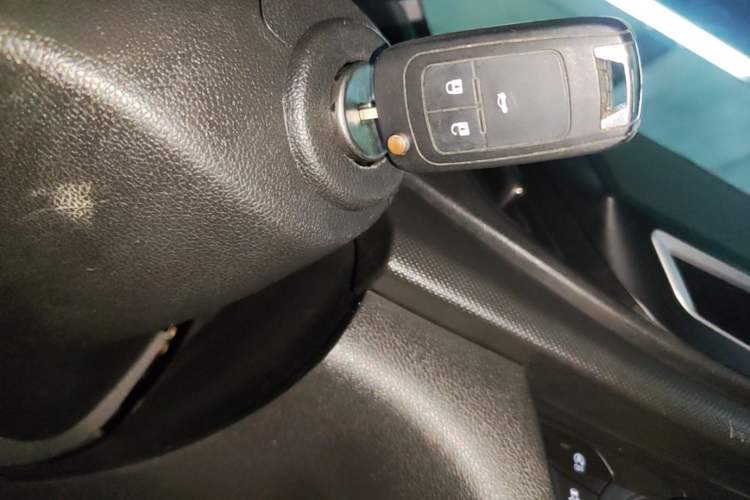 Used Chevrolet Cavalier 2019 320 Automatic Enjoyment with Sunroof Vehicle Key