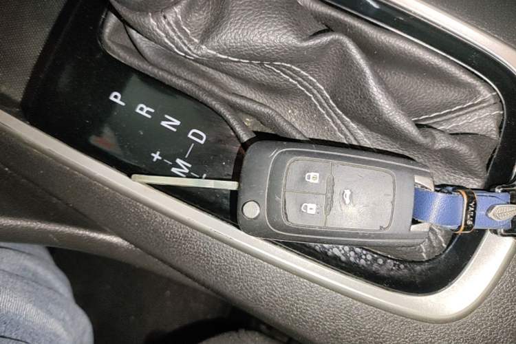 Used Chevrolet Cavalier 2019 320 Automatic Enjoyment with Sunroof Vehicle Key