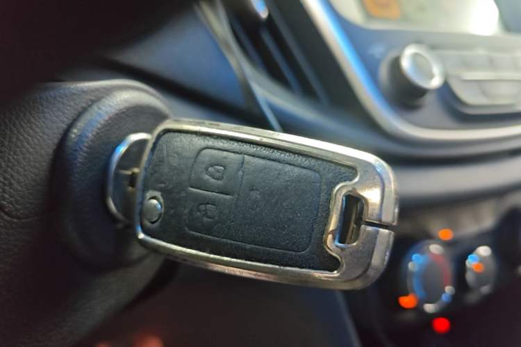 Used Chevrolet Cavalier 2019 320 Automatic Xinyue Edition Vehicle Key