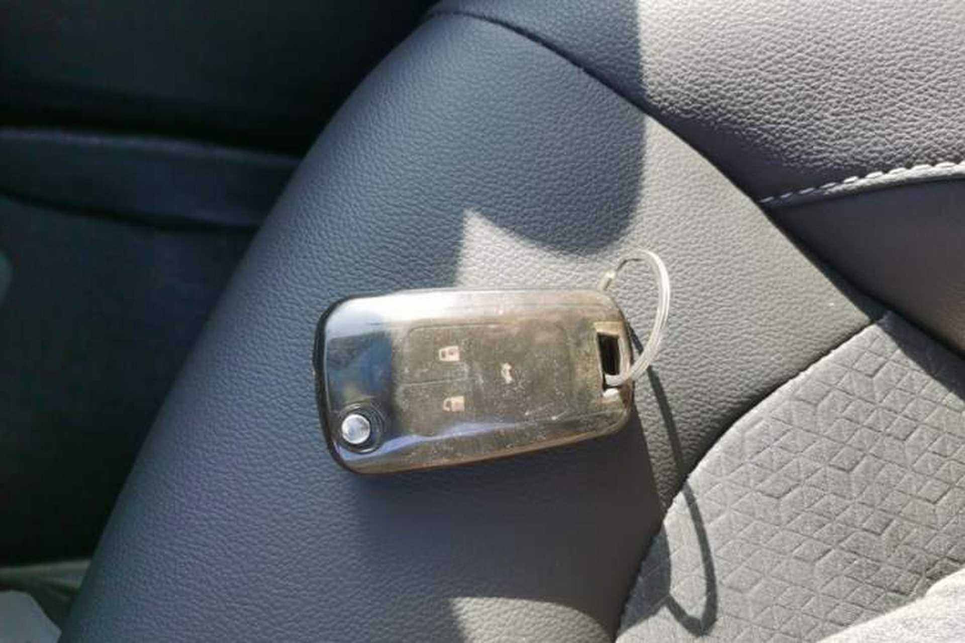 Used Chevrolet Cavalier 2019 320 Automatic Xinyue Edition Vehicle Key