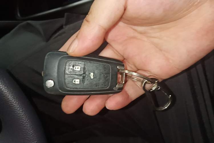 Used Chevrolet Cavalier 2019 320 Automatic Enjoyment with Sunroof Vehicle Key