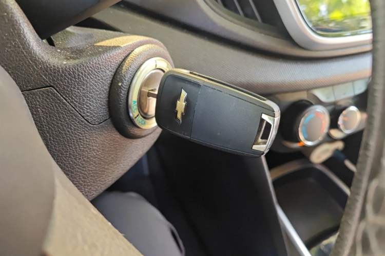Used Chevrolet Cavalier 2019 320 Automatic Enjoyment with Sunroof Vehicle Key