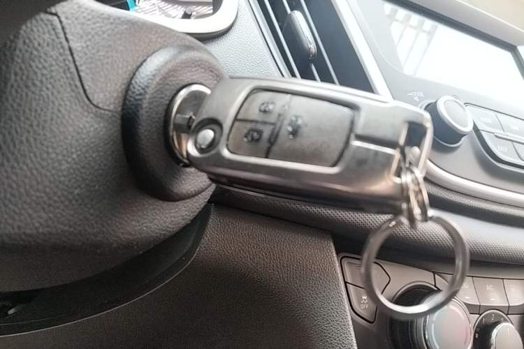 Used Chevrolet Cavalier 2019 320 Automatic Xinyue Edition Vehicle Key