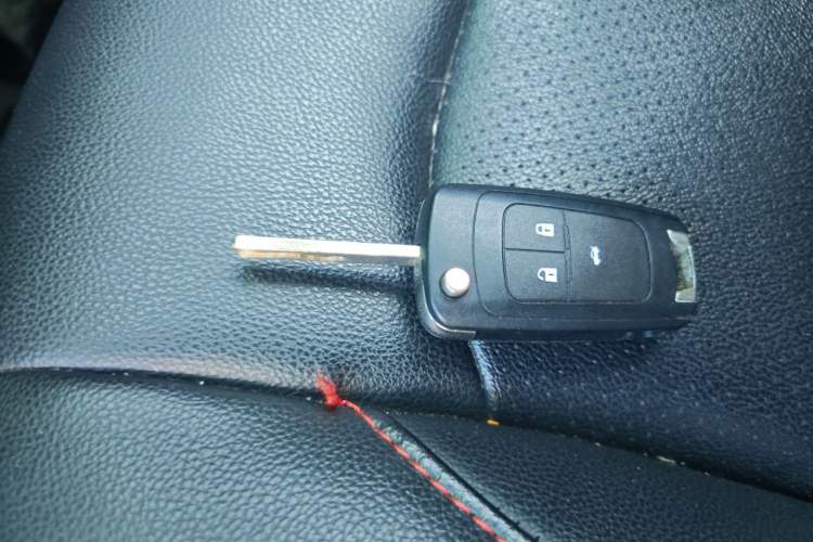 Used Chevrolet Cavalier 2019 320 Automatic Enjoyment with Sunroof Vehicle Key