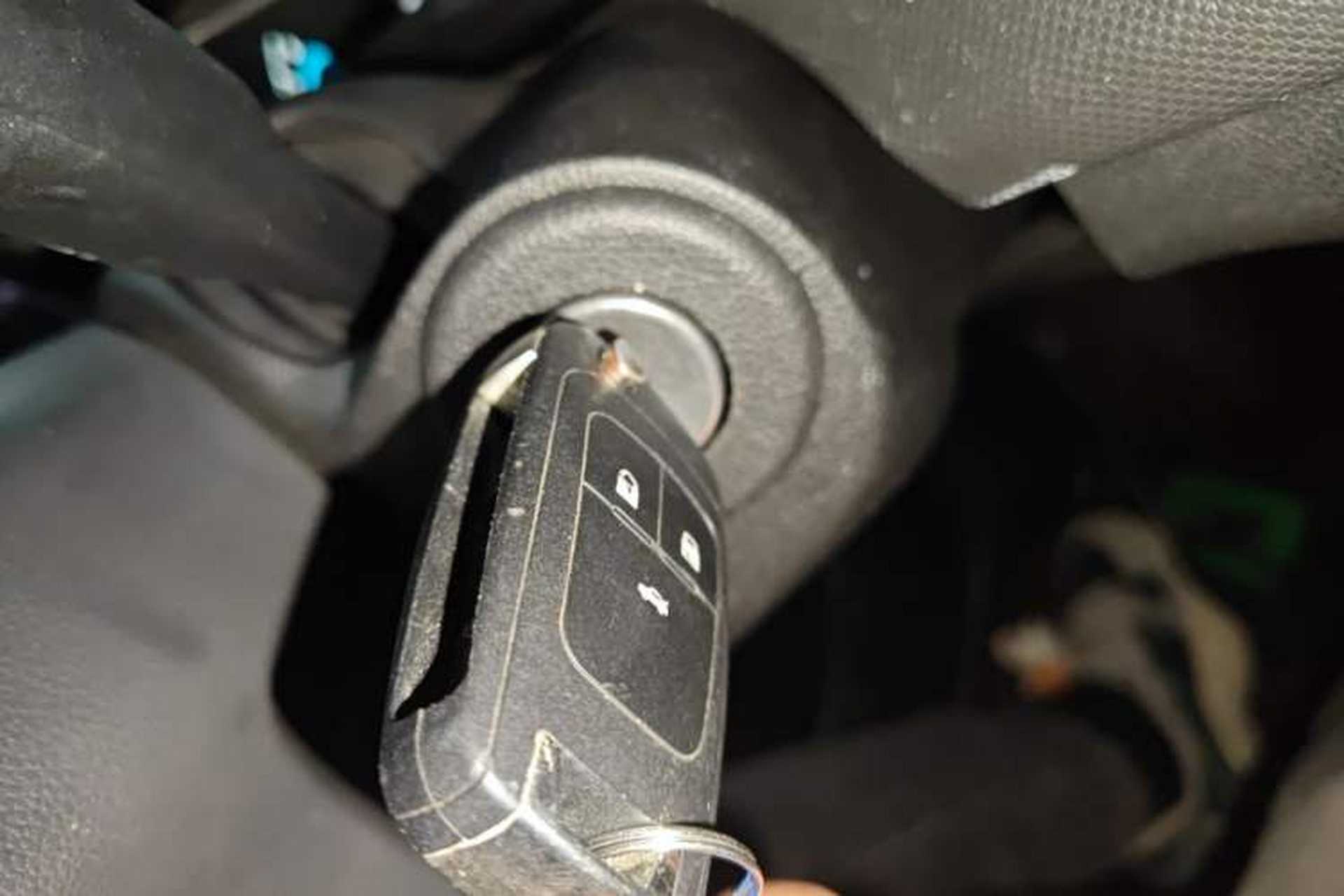 Used Chevrolet Cavalier 2019 320 Automatic Enjoyment with Sunroof Vehicle Key