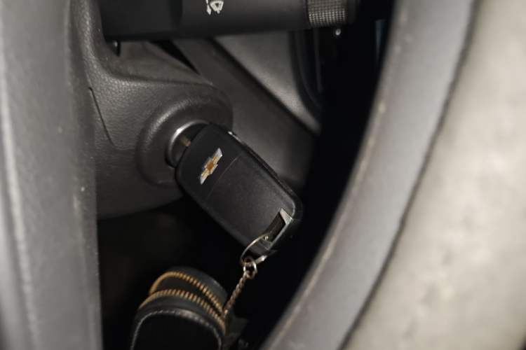 Used Chevrolet Cavalier 2019 320 Automatic Enjoyment with Sunroof Vehicle Key
