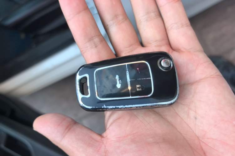 Used Chevrolet Cavalier 2019 320 Automatic Enjoyment with Sunroof Vehicle Key