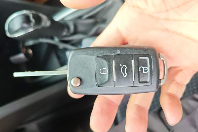 Used Chevrolet Cavalier 2019 320 Automatic Enjoyment with Sunroof Vehicle Key