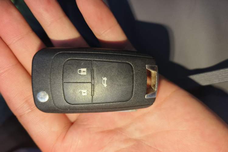 Used Chevrolet Cavalier 2019 320 Automatic Enjoyment with Sunroof Vehicle Key