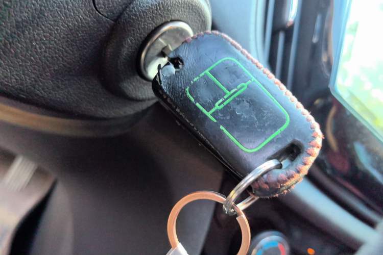 Used Chevrolet Cavalier 2019 320 Automatic Enjoyment with Sunroof Vehicle Key