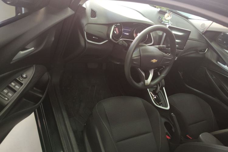 Used Chevrolet Cavalier 2020 325T Automatic Enjoyment Edition Driver Seat