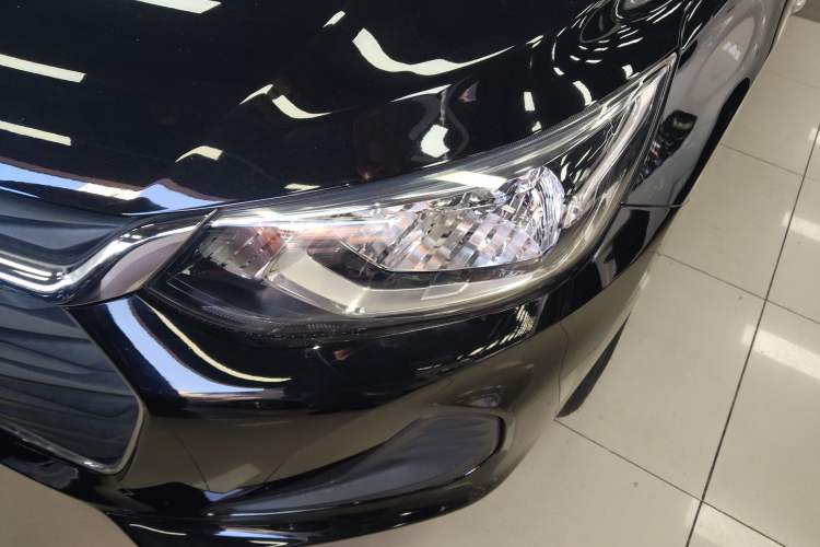 Used Chevrolet Cavalier 2020 325T Automatic Enjoyment Edition Left Front Headlight