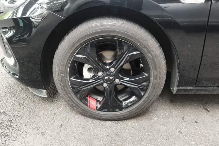 Used Chevrolet Cavalier 2020 Redline 325T Automatic Xinshang Edition China VI Standard Left Front Wheel Hub