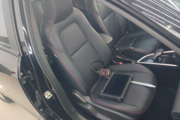 Used Chevrolet Cavalier 2020 325T Automatic Enjoyment Edition Right Front Seat