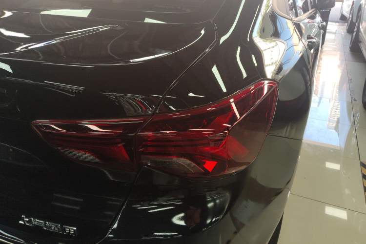 Used Chevrolet Cavalier 2020 325T Automatic Enjoyment Edition Right Rear Taillight