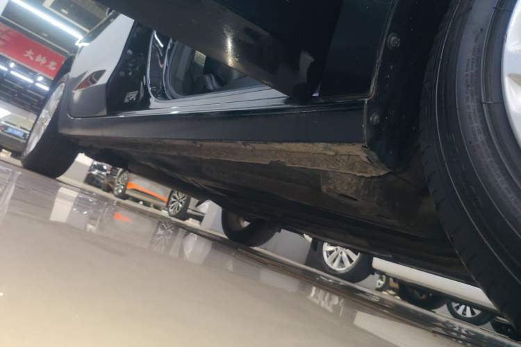 Used Chevrolet Cavalier 2020 325T Automatic Enjoyment Edition Right Side Sill