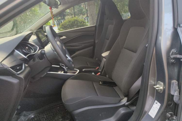 Used Chevrolet Cavalier 2020 325T Automatic Enjoyment Edition Left Front Seat