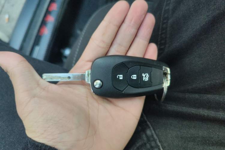 Used Chevrolet Cavalier 2020 325T Automatic Enjoyment Edition Vehicle Key