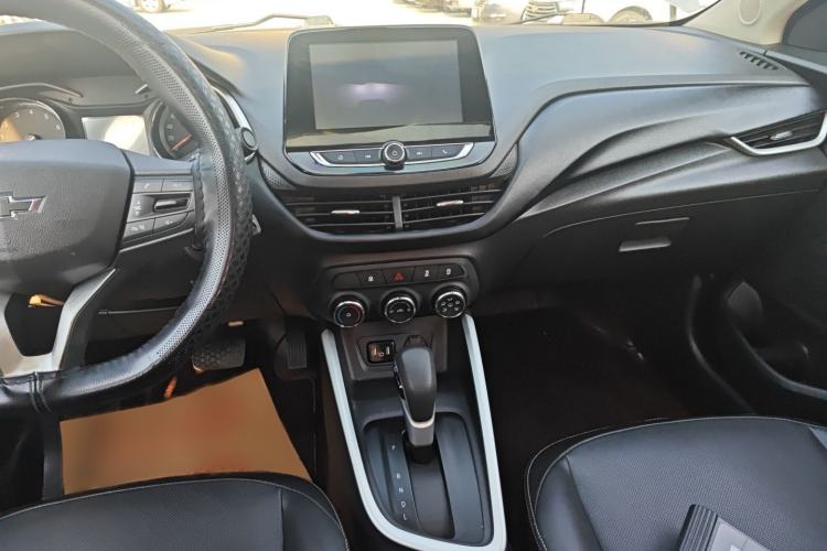 Used Chevrolet Cavalier 2020 Redline 325T Automatic Xinyao Edition China VI Standard Audio And AC Panel