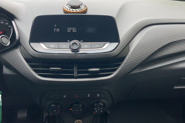 Used Chevrolet Cavalier 2020 320 Manual Enjoyment Edition Audio And AC Panel