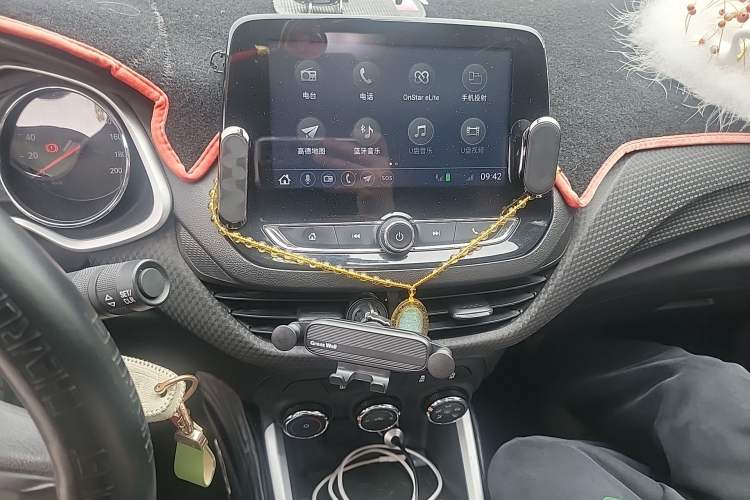 Used Chevrolet Cavalier 2020 Redline 325T Automatic Xinshang Edition China VI Standard Audio And AC Panel