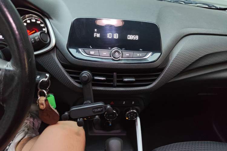Used Chevrolet Cavalier 2020 325T Automatic Enjoyment Edition Audio And AC Panel