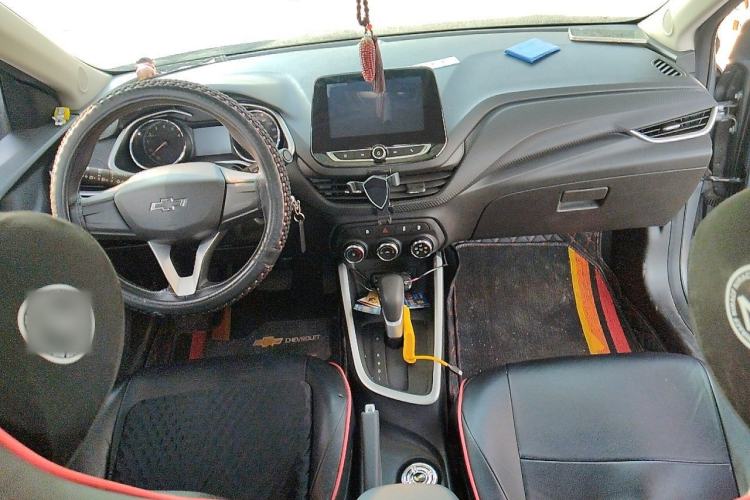 Used Chevrolet Cavalier 2020 Redline 325T Automatic Xinshang Edition China VI Standard Center Console