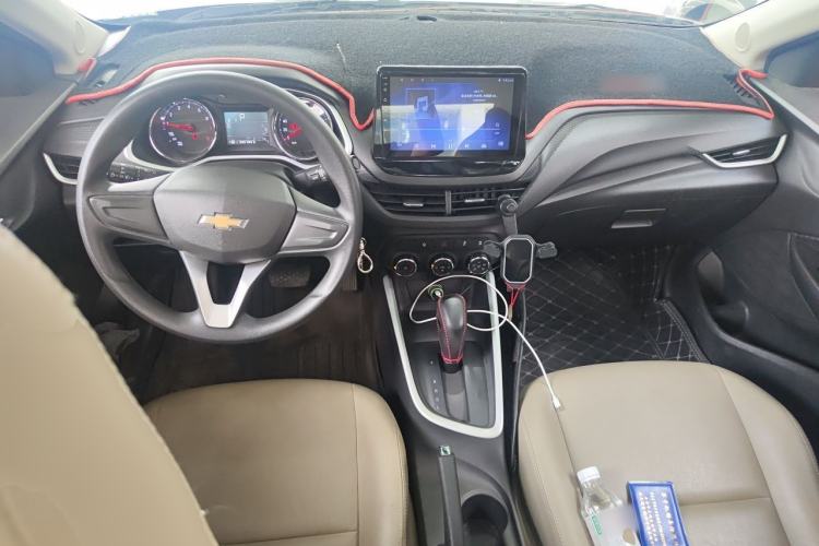 Used Chevrolet Cavalier 2020 325T Automatic Enjoyment Edition Center Console