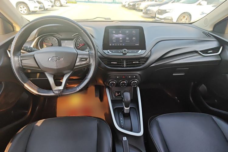 Used Chevrolet Cavalier 2020 Redline 325T Automatic Xinyao Edition China VI Standard Center Console