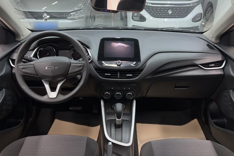 Used Chevrolet Cavalier 2020 Redline 325T Automatic Xinshang Edition China VI Standard Center Console
