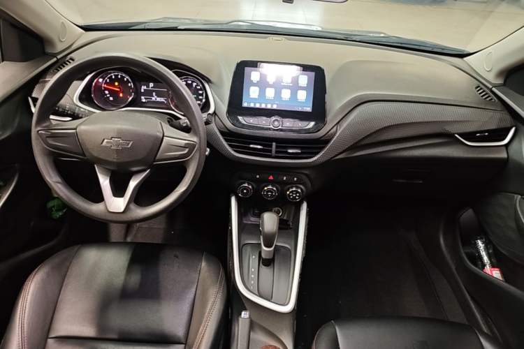 Used Chevrolet Cavalier 2020 Redline 325T Automatic Xinshang Edition Center Console