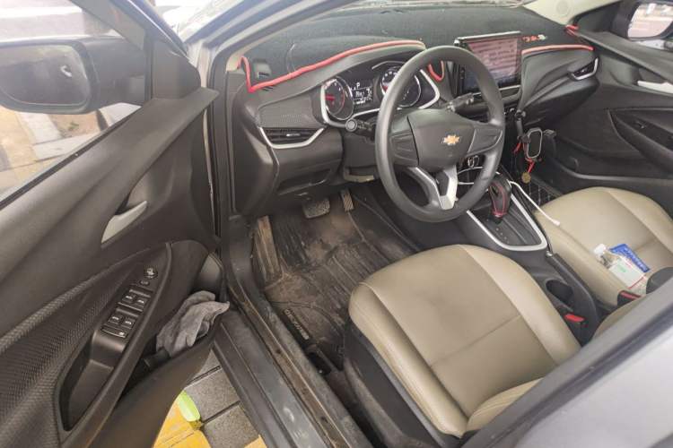 Used Chevrolet Cavalier 2020 325T Automatic Enjoyment Edition Driver Seat