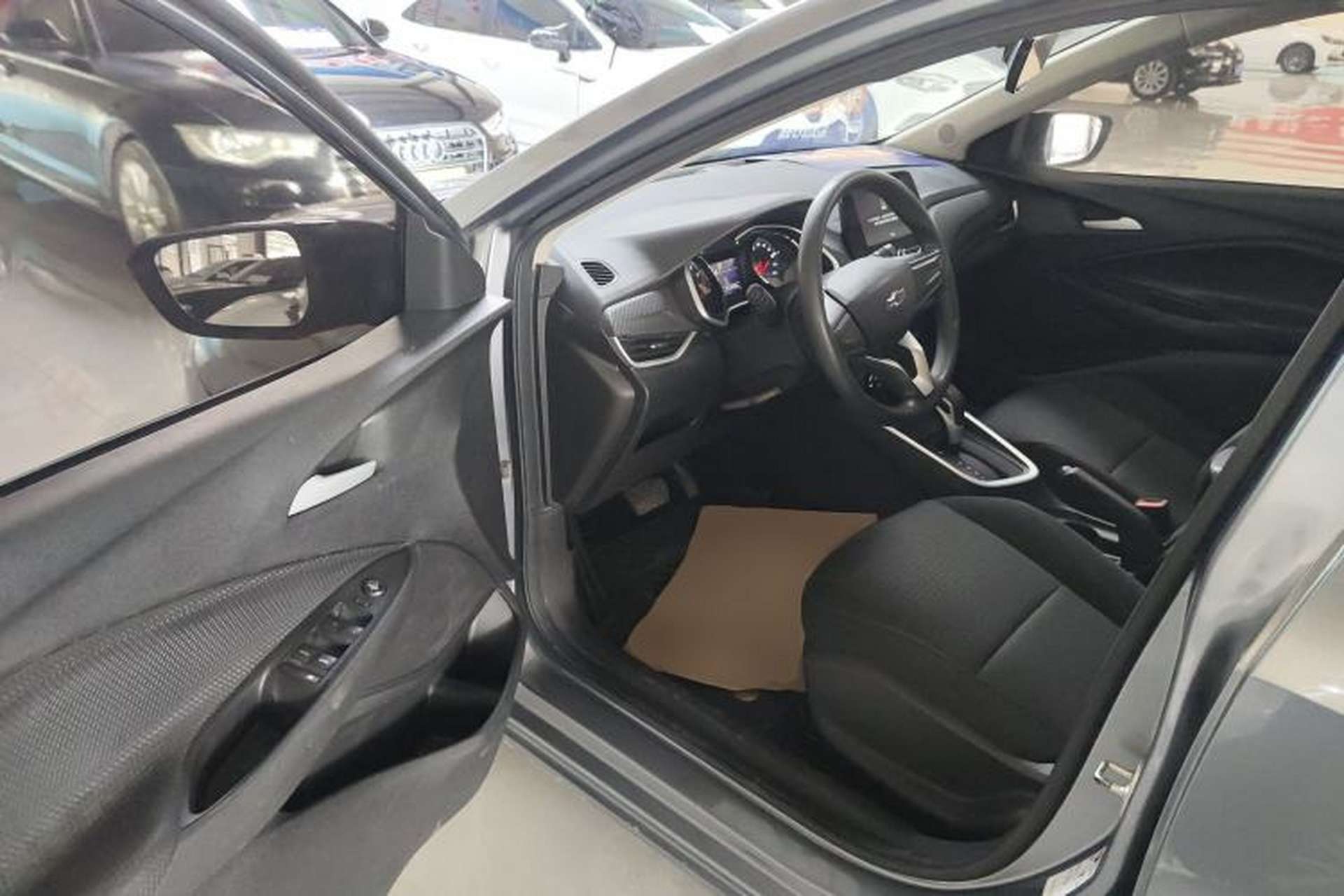 Used Chevrolet Cavalier 2020 Redline 325T Automatic Xinshang Edition China VI Standard Driver Seat