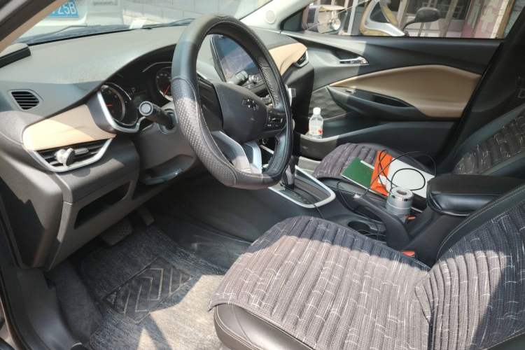 Used Chevrolet Cavalier 2020 Redline 325T Automatic Xinyao Edition China VI Standard Driver Seat