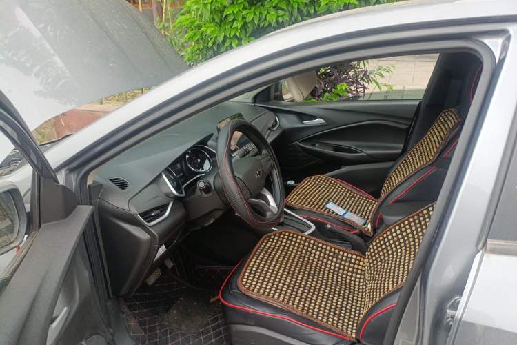 Used Chevrolet Cavalier 2020 Redline 325T Automatic Xinshang Edition Driver Seat
