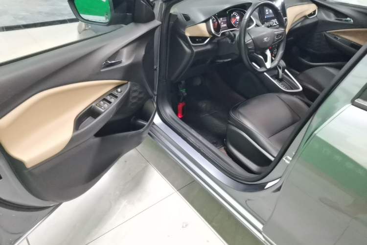 Used Chevrolet Cavalier 2020 Redline 325T Automatic Xinyao Edition Driver Seat
