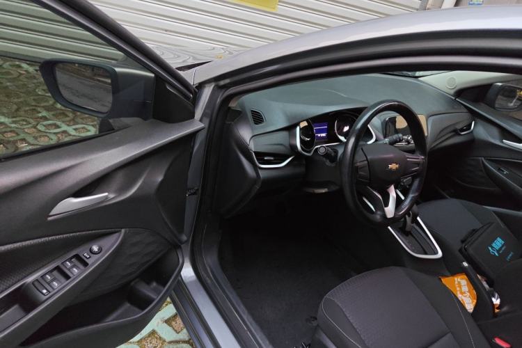 Used Chevrolet Cavalier 2020 325T Automatic Enjoyment Edition Driver Seat
