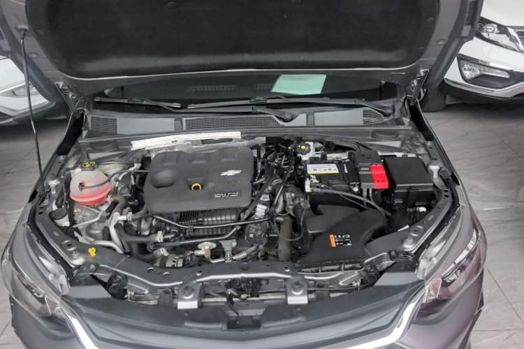 Used Chevrolet Cavalier 2020 325T Automatic Enjoyment Edition Engine Bay