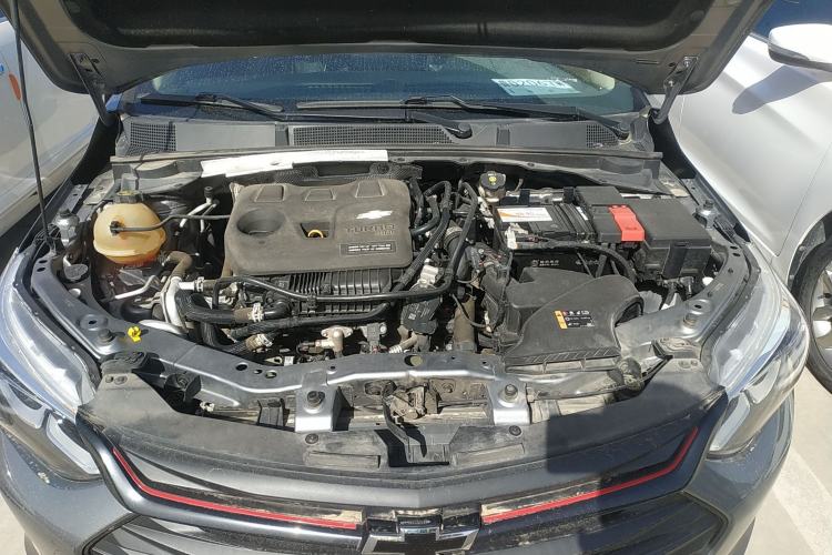 Used Chevrolet Cavalier 2020 Redline 325T Automatic Xinshang Edition Engine Bay