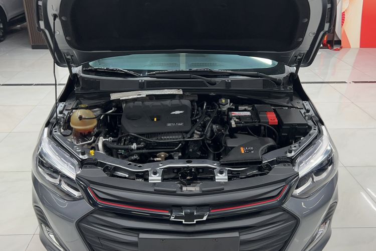 Used Chevrolet Cavalier 2020 Redline 325T Automatic Xinshang Edition China VI Standard Engine Bay
