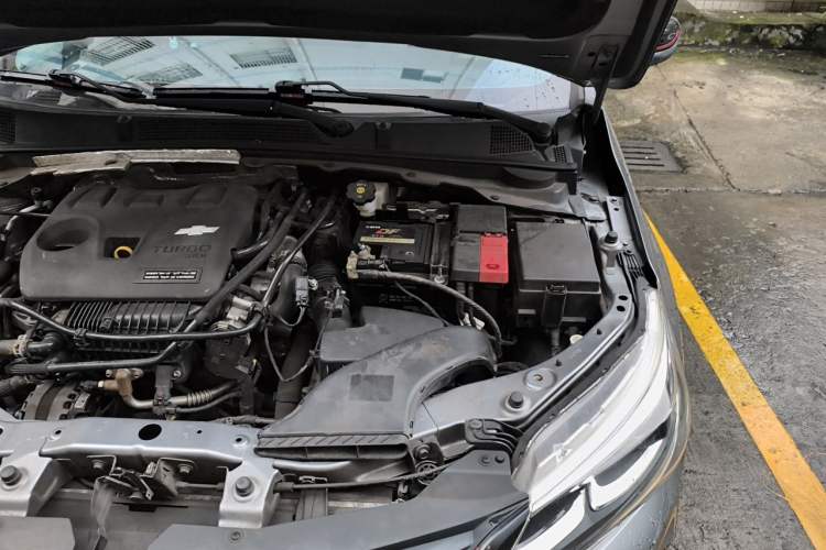 Used Chevrolet Cavalier 2020 Redline 325T Automatic Xinshang Edition China VI Standard Engine Bay Left