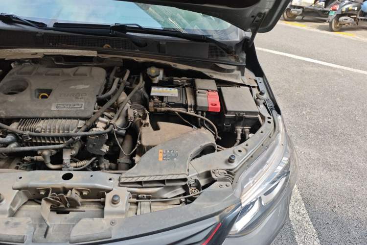 Used Chevrolet Cavalier 2020 Redline 325T Automatic Xinshang Edition China VI Standard Engine Bay Left
