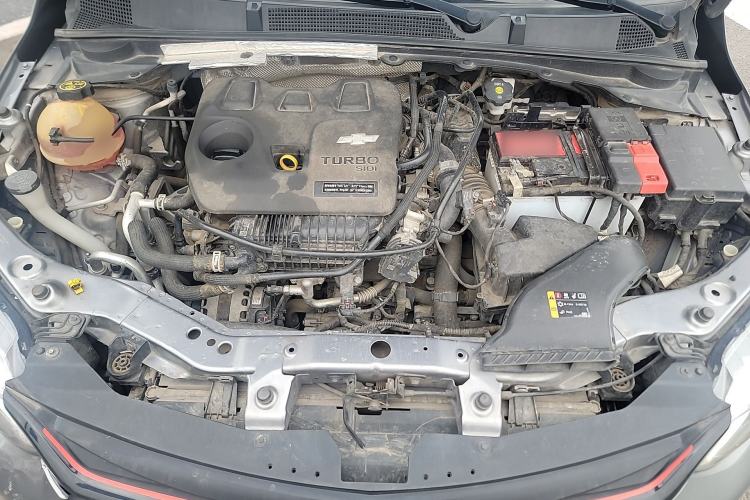 Used Chevrolet Cavalier 2020 Redline 325T Automatic Xinshang Edition China VI Standard Engine Bay