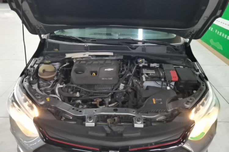Used Chevrolet Cavalier 2020 Redline 325T Automatic Xinyao Edition Engine Bay