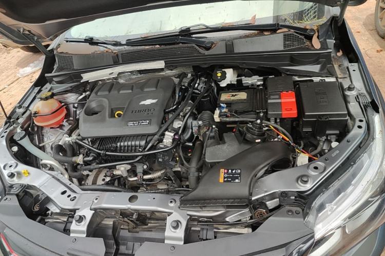 Used Chevrolet Cavalier 2020 Redline 325T Automatic Xinyao Edition Engine Bay