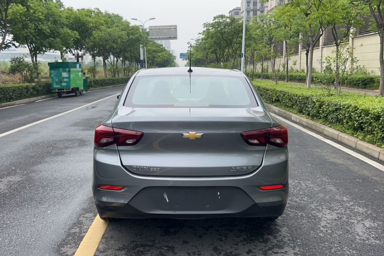 Used Chevrolet Cavalier 2020 320 Manual Enjoyment Edition Exterior 5