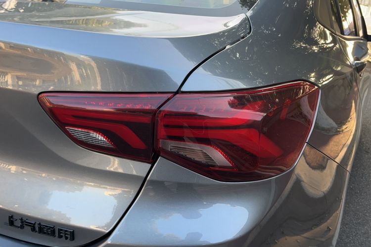 Used Chevrolet Cavalier 2020 Redline 325T Automatic Xinshang Edition Exterior 5